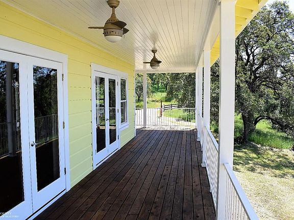 3rd image of 11226 Chanterelle Ln