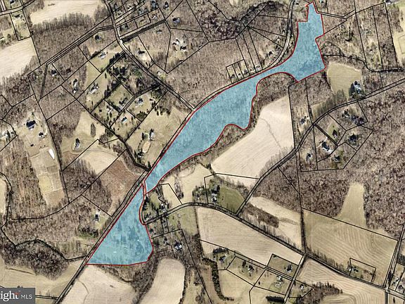 2nd image of 3660 Mill Green Rd