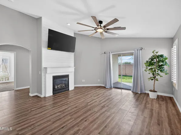 483 W GASCON Road, San Tan Valley, AZ 85143