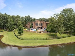 6 Autumn Glory Ln SE, Huntsville, AL 35803