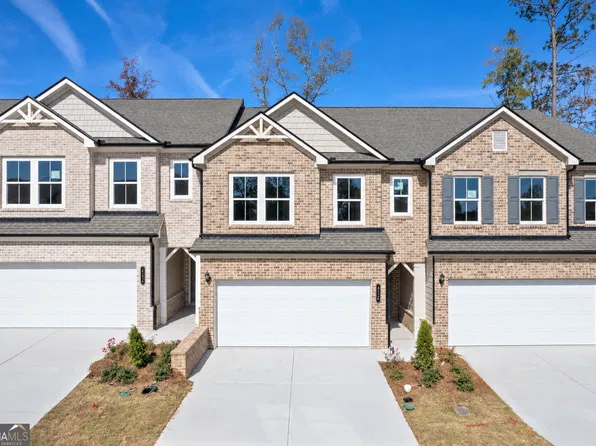 821 Leraes Way, Loganville, GA 30052
