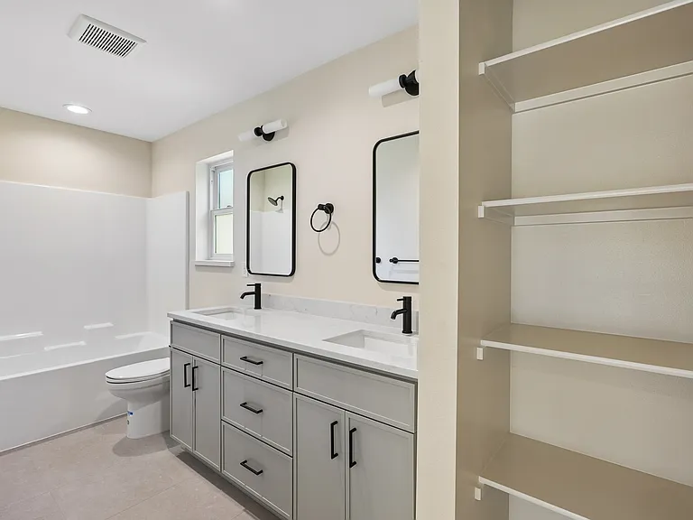 1883 Starlight Dr NW — Photo 16