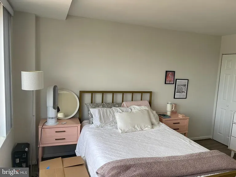 922 24th St NW #711 — Photo 25