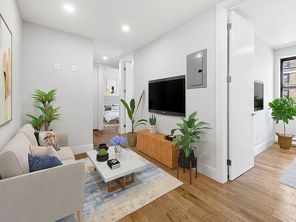 2nd image of 590 W 204th St #23B