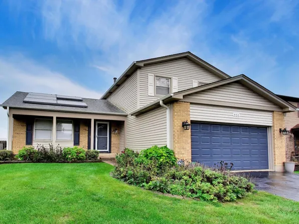 951 Wilma Ln, Elk Grove Village, IL 60007