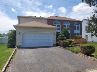 1450 Masoma Rd, North Brunswick, NJ 08902