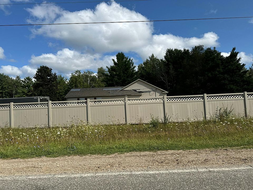 1st image of 16778-5 Mile Rd