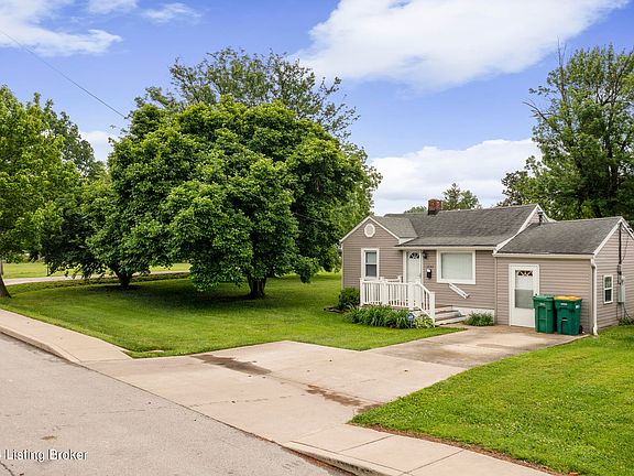 3rd image of 3724 Bashford Ave
