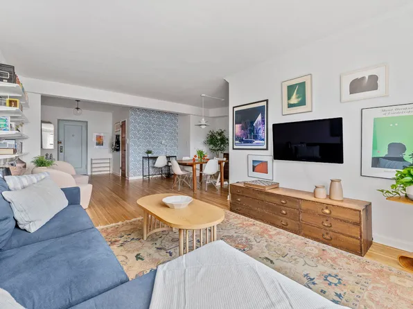 675 Academy Street 5E image 3 of 11
