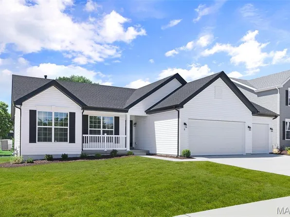 31 Bluestem Ct, Lake Saint Louis, MO 63367