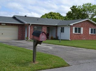 1632 Juno Trl, Astor, FL 32102