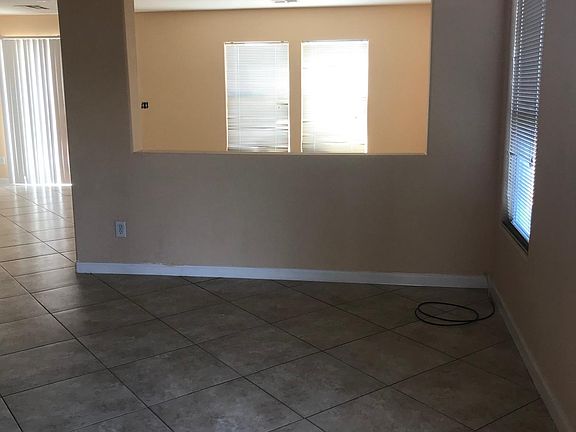 4th image of 7417 Aardvark Walks St
