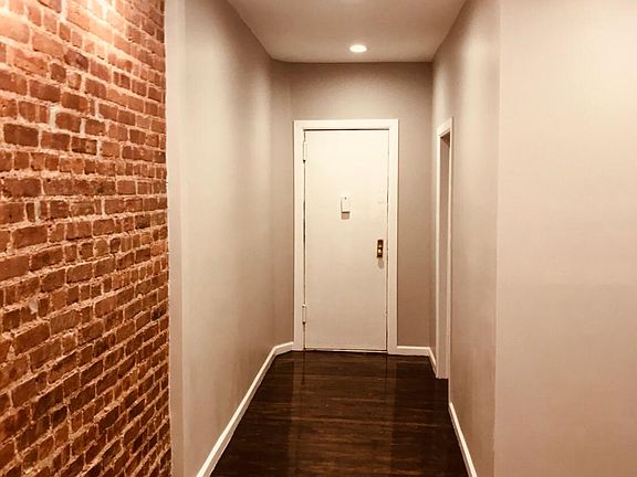 3rd image of 3520 Dekalb Ave #1L