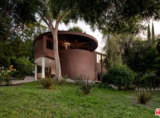 4235 Las Cruces Dr, Sherman Oaks, CA 91403