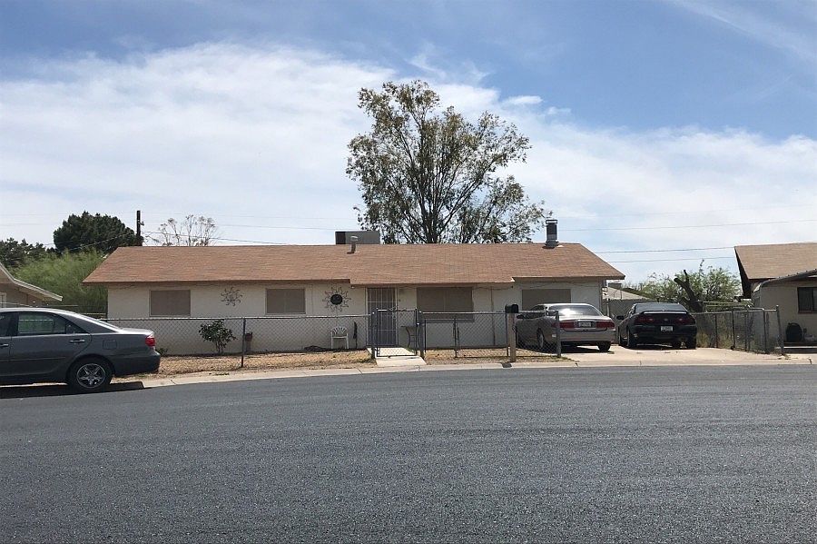 1st image of 1385 W Tulip Pl