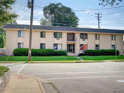 305 Maple AVENUE, Waukesha, WI, 53186