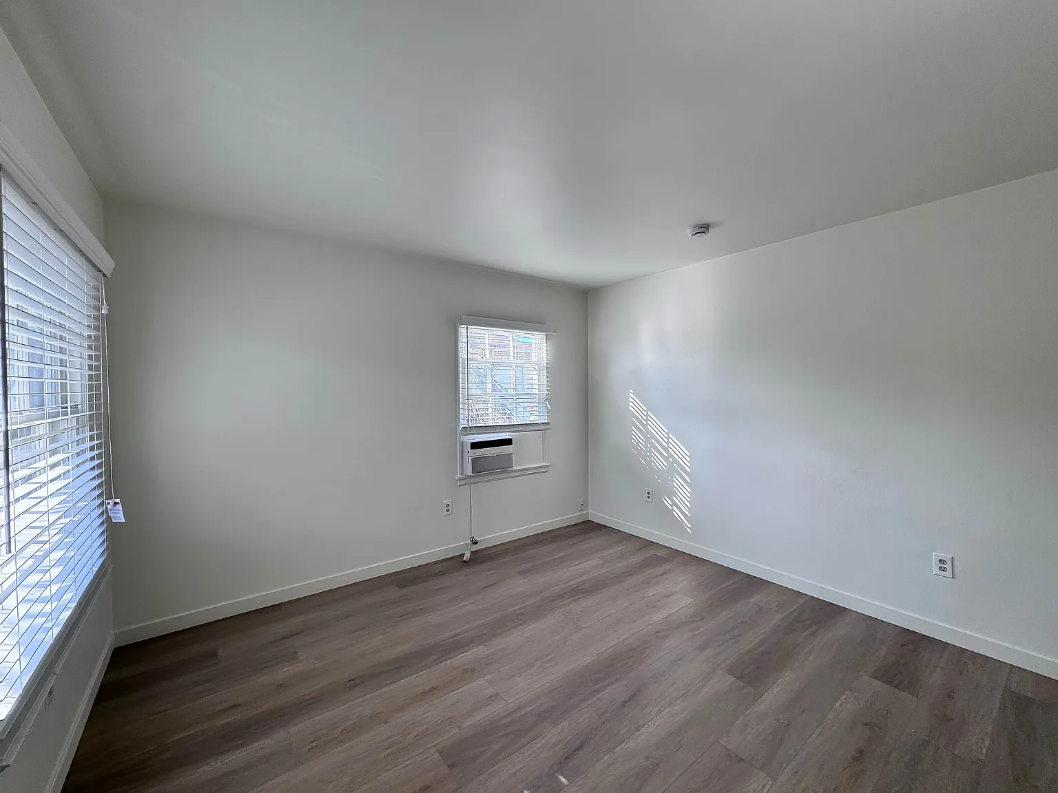 1 bed, 650 sqft, $1,995 — Photo 4
