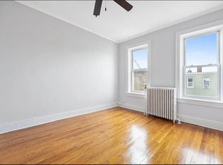 71-52 68th St #2R, Ridgewood, NY 11385