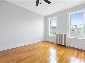 71-52 68th St, Ridgewood, NY
