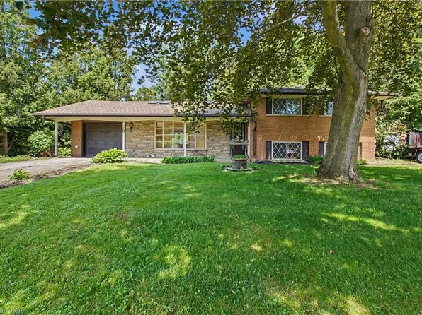 78 Christopher Dr, Hamilton, ON L9B 1G8