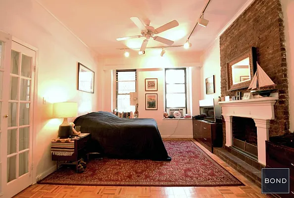 Rented by Bond New York | media 87