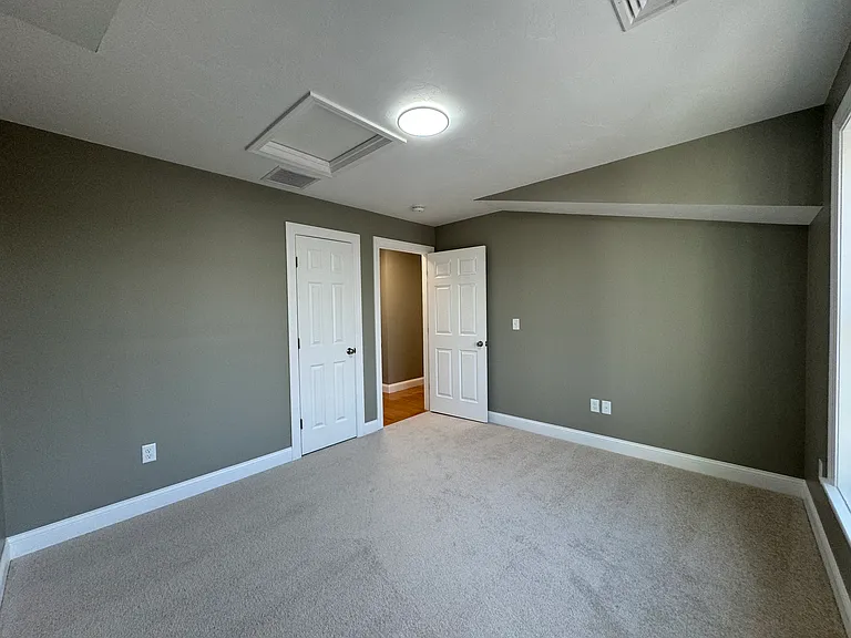 3rd bed/office