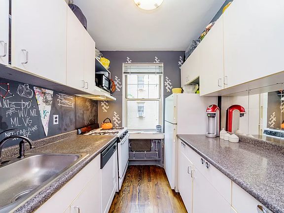 5th image of 720 Fort Washington Ave APT 3N