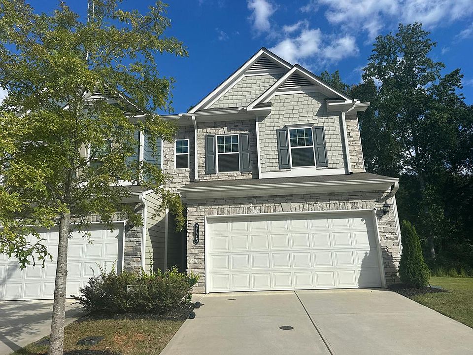1st image of 2175 Ravencliff Dr