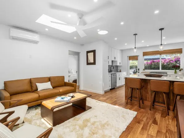 219 24th St, Del Mar, CA 92014