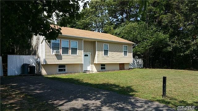 2nd image of 51 Shirley Ln