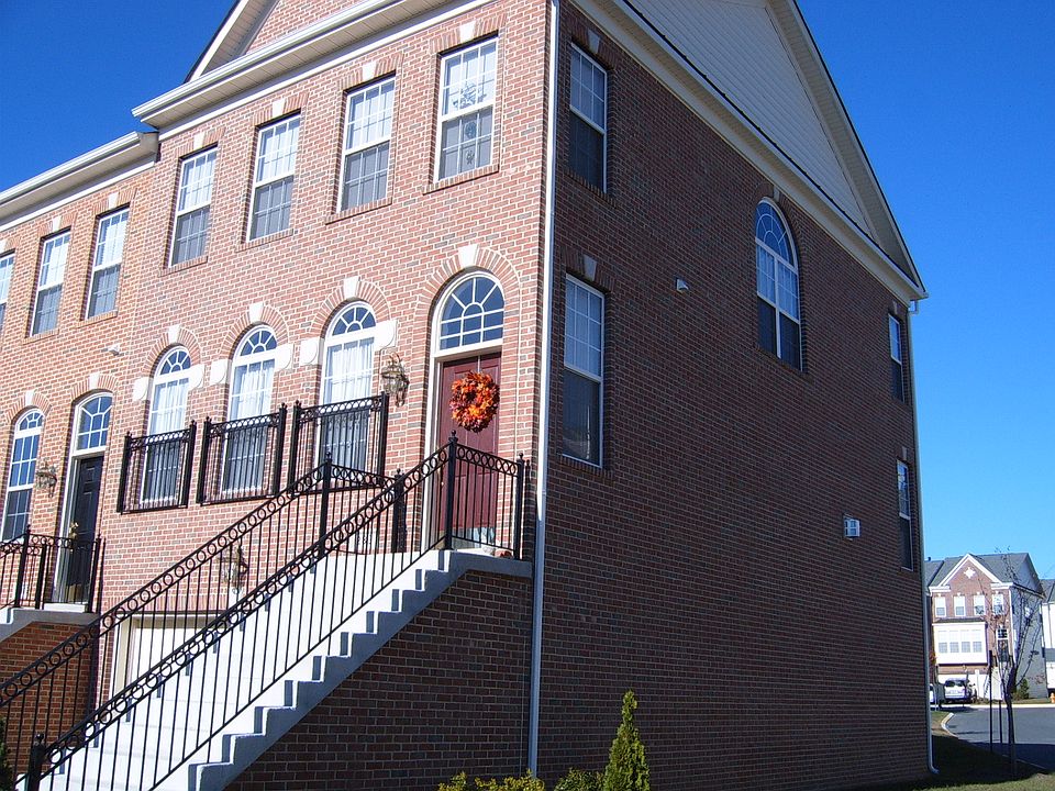 1st image of 2831 Wakewater Way