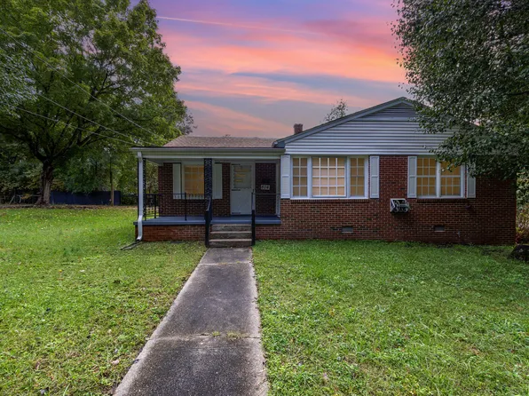 804 Eastside Dr, Henderson, NC 27536