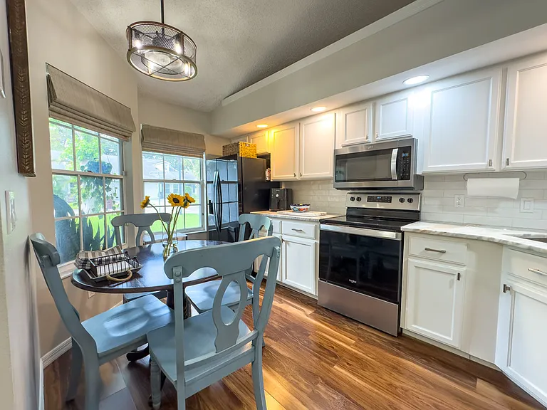 5521 Fairfax St — Photo 7