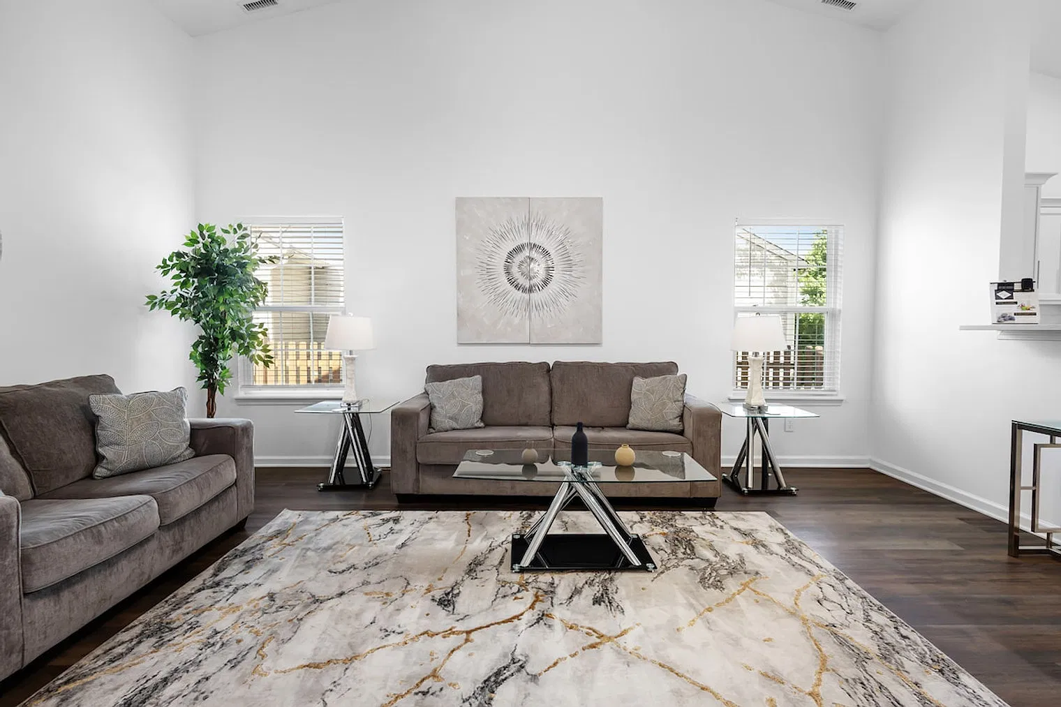 3 bed, 2.0 bath, $14,112 — Photo 1