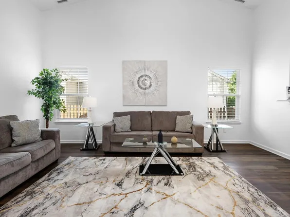 11179 Catalina Dr #Id1285075p, Fishers, IN 46038