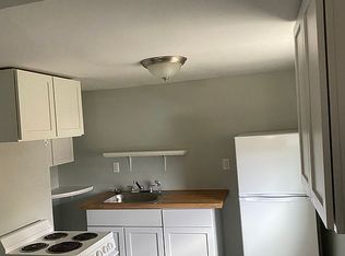 26957 Trowbridge St APT 2, Inkster, MI 48141