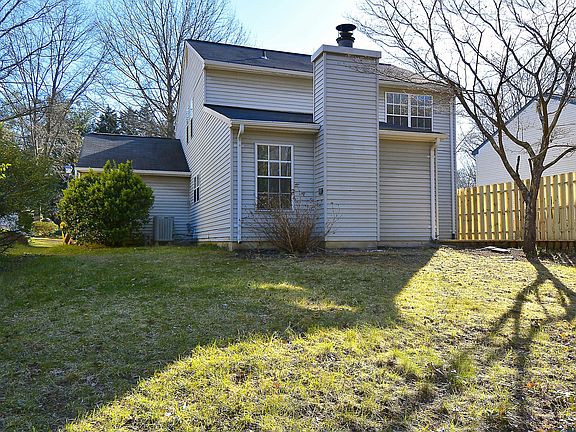 5th image of 392 Kings College Dr