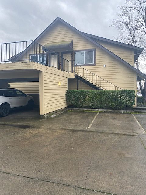 1st image of 436 5th St W