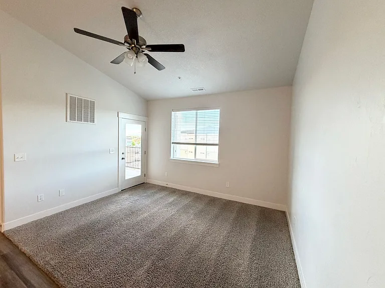 13527 S Hanley Ln — Photo 3