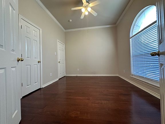 4th image of 1128 Coolidge St