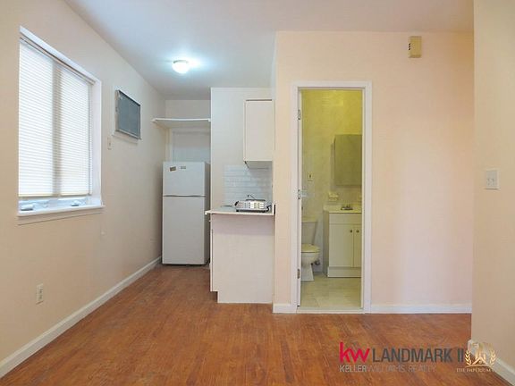 5th image of 2423 89th St