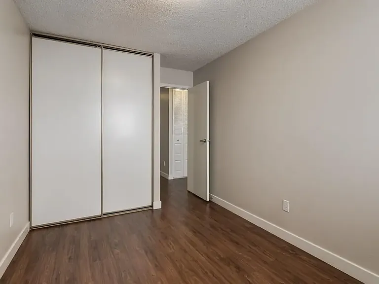 9600 Southland Cir SW — Photo 60
