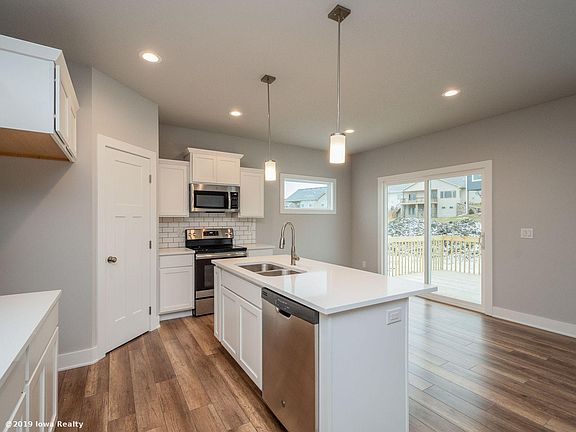 3rd image of 5055 Bulldog Ave