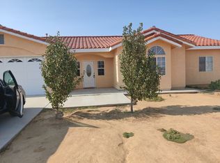 8325 Great Circle Dr, California City, CA 93505