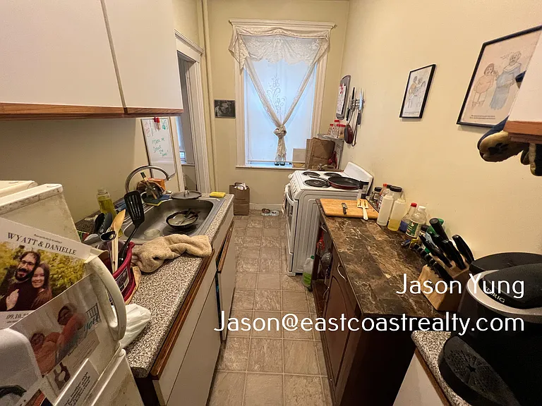 237 Kelton St #2 — Photo 10