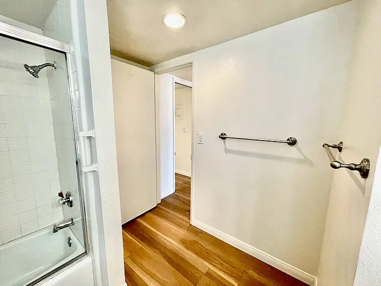 5958 E Naples Plz #NA — Photo 19