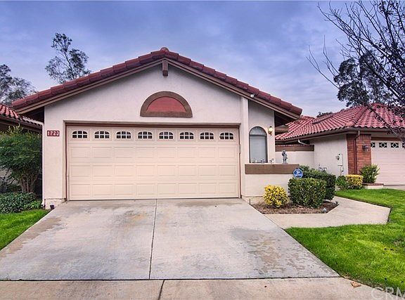 2 car garage