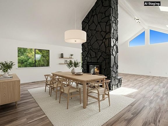 4th image of 607 Saint Andrews Dr