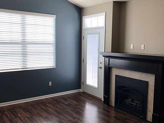 4th image of 2824 Talon Dr Unit 203