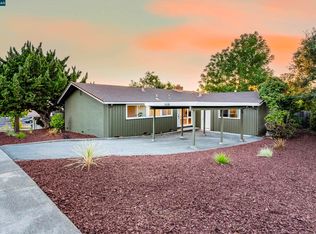 2608 Barnard St, Richmond, CA 94806